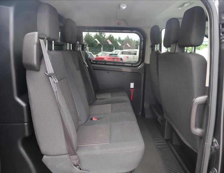 Ford Transit Custom 16