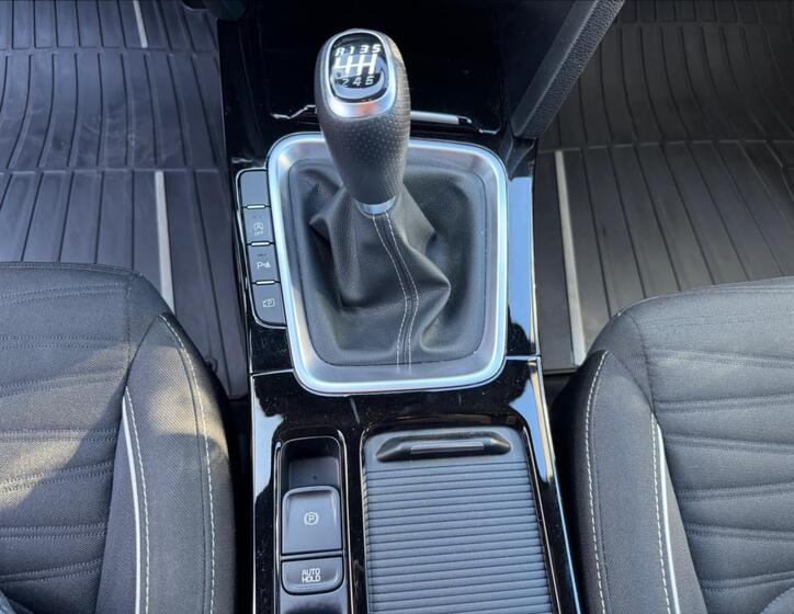 KIA ProCeed 22