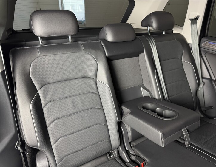 Volkswagen Tiguan Allspace 14