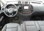 Mercedes-Benz Vito 12