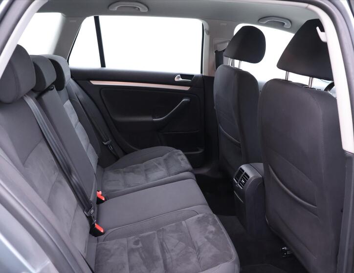 Volkswagen Golf 14