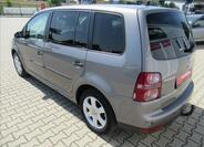 Volkswagen Touran 3