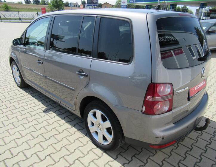 Volkswagen Touran 3