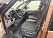 Volkswagen Multivan 8