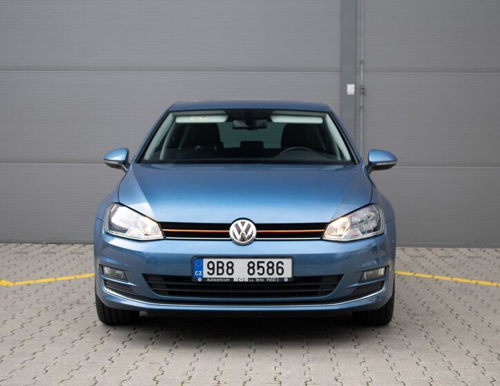 Volkswagen Golf 2