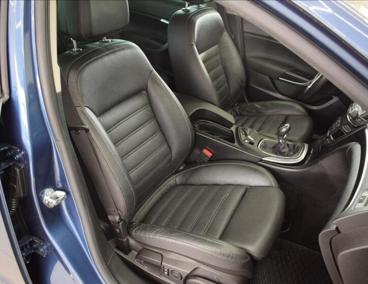 Opel Insignia 14