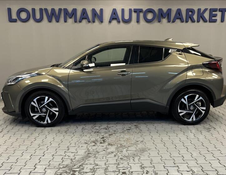Toyota C-HR 3