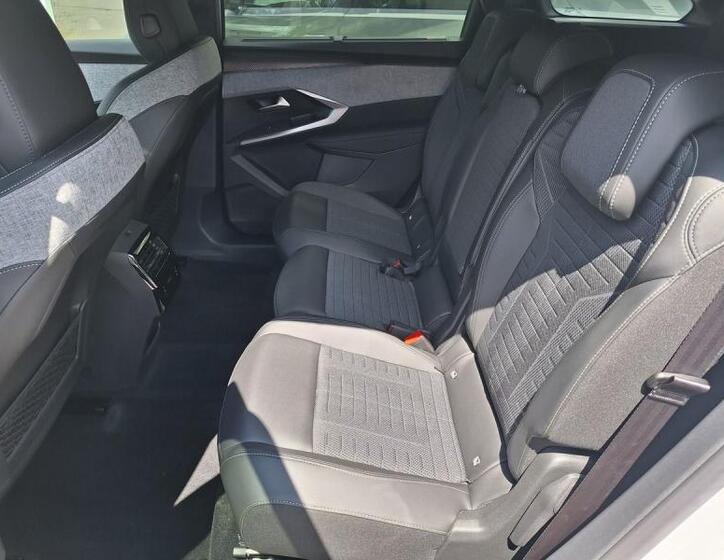 Peugeot 5008 17