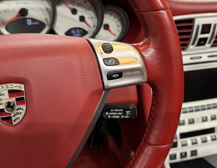 Porsche 911 17