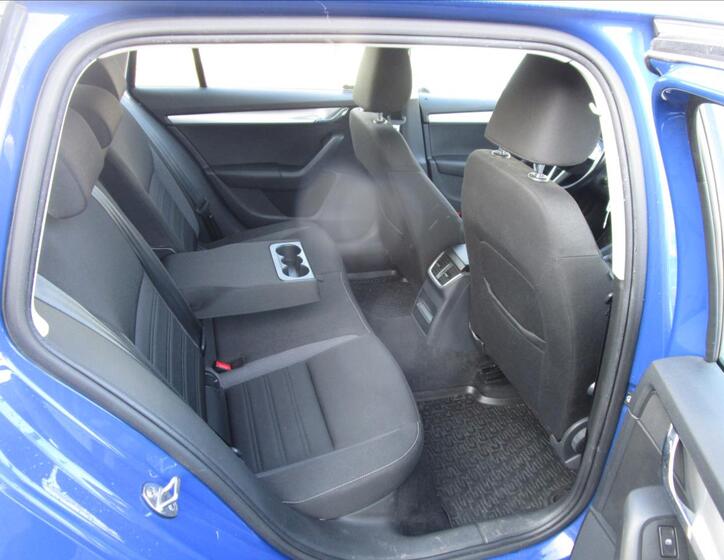 Škoda Octavia 26