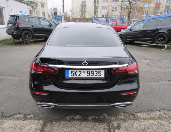 Mercedes-Benz Třídy E 5