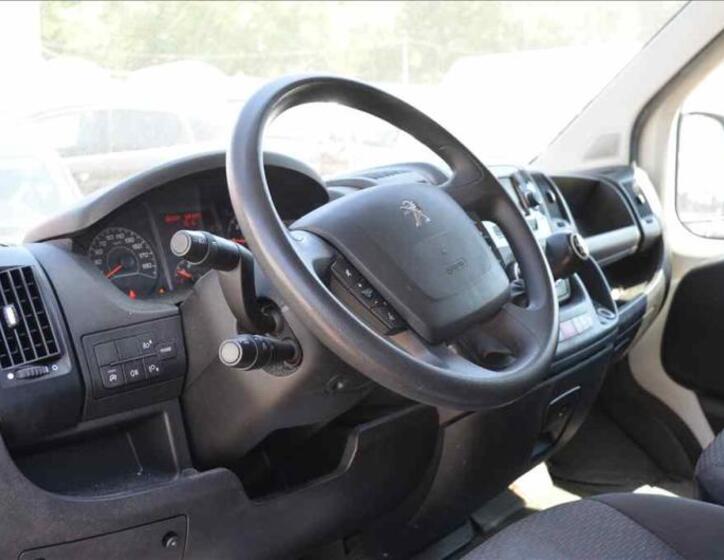 Peugeot Boxer 12