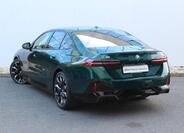BMW i5 8