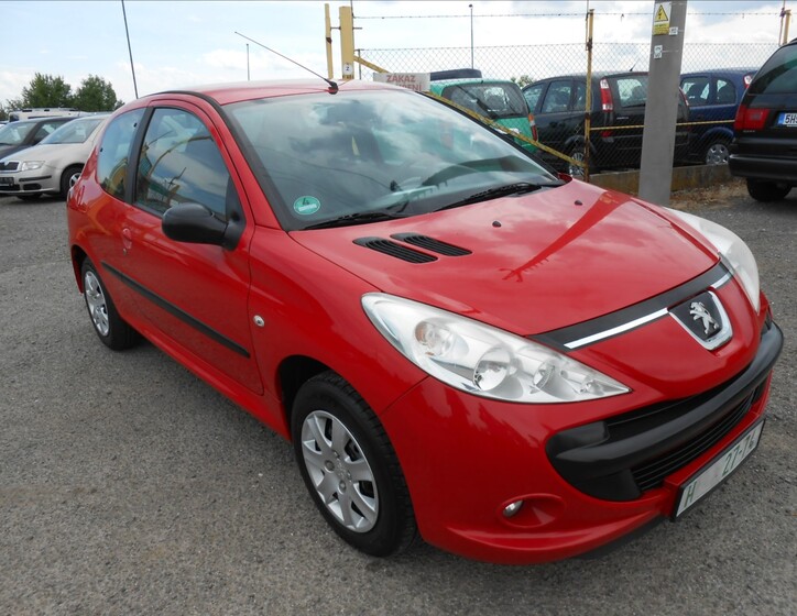 Peugeot 206 1