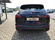 Porsche Cayenne 4