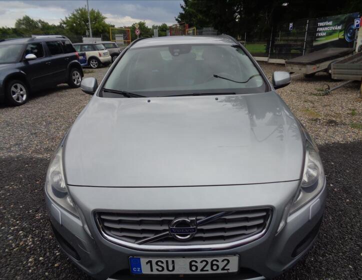 Volvo V60 2