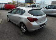Opel Astra 7