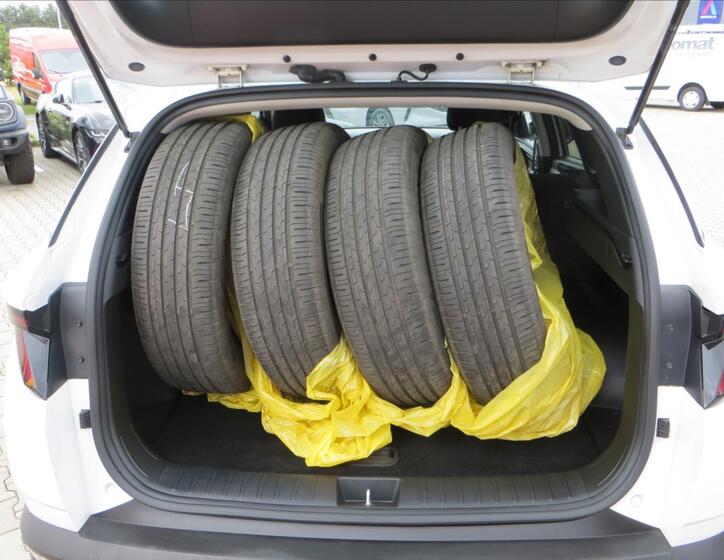 Hyundai Tucson 5