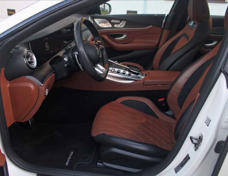 Mercedes-Benz AMG GT 12