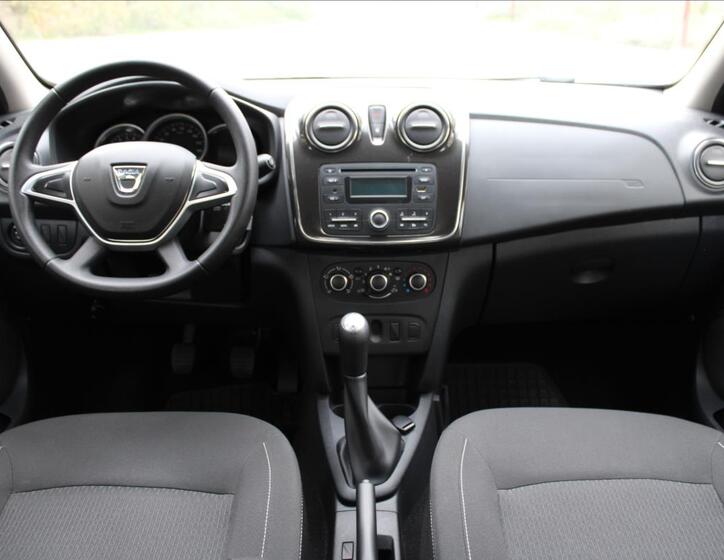 Dacia Sandero 18