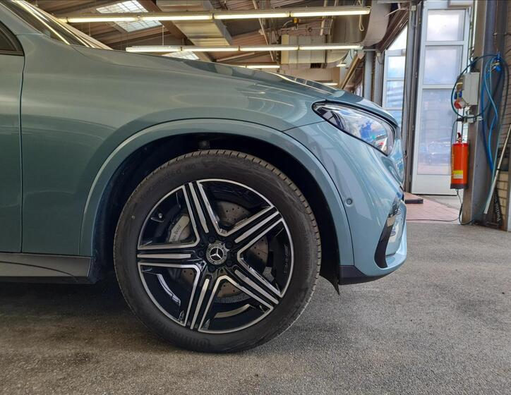 Mercedes-Benz GLC 22