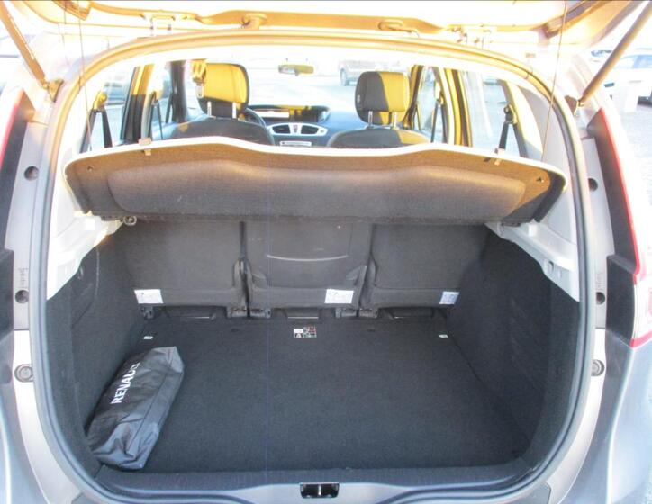 Renault Scénic 13