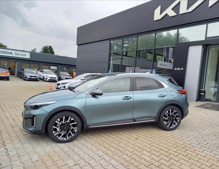 KIA XCeed 4