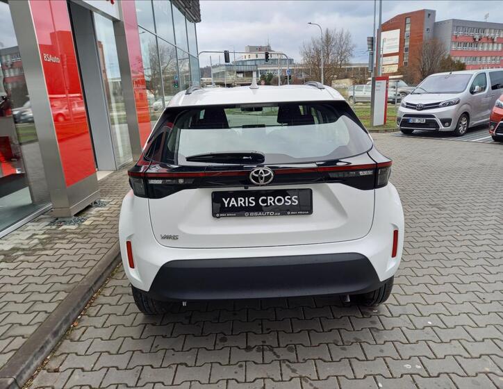 Toyota Yaris Cross 5