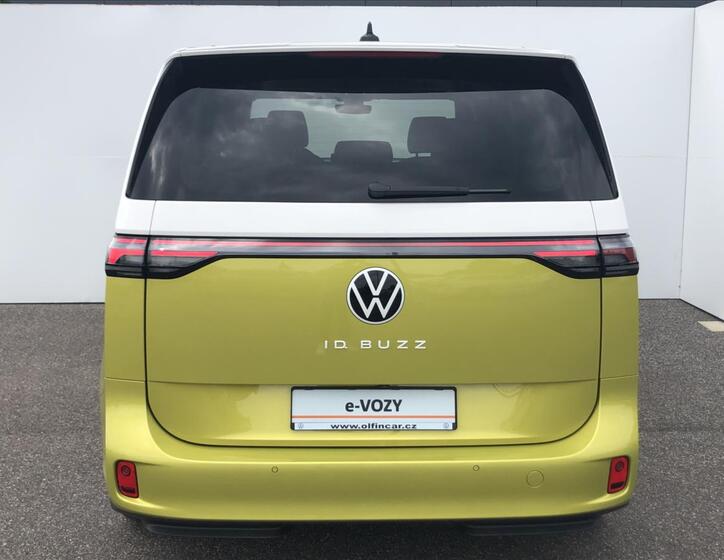 Volkswagen ID.Buzz 8