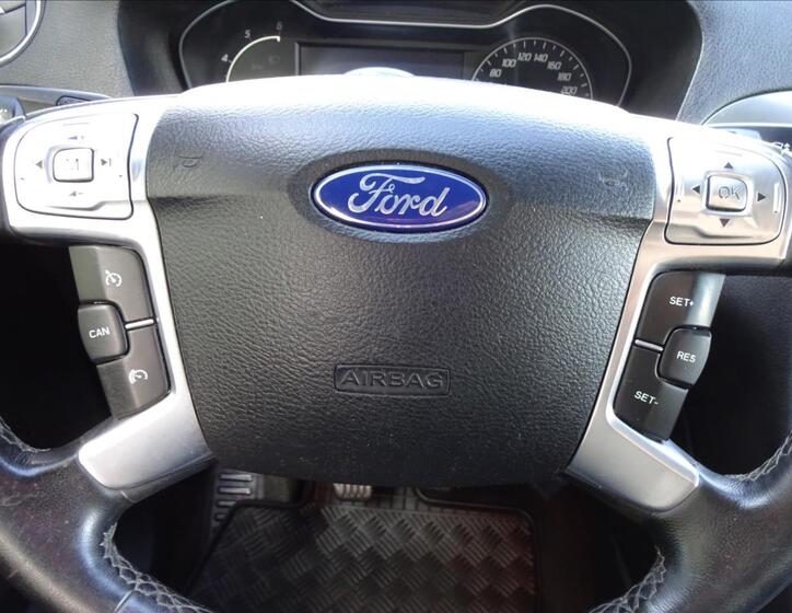 Ford S-MAX 40