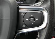 Volvo XC40 12