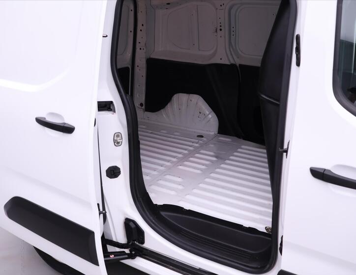 Toyota ProAce 14