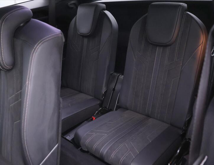 Peugeot 5008 15