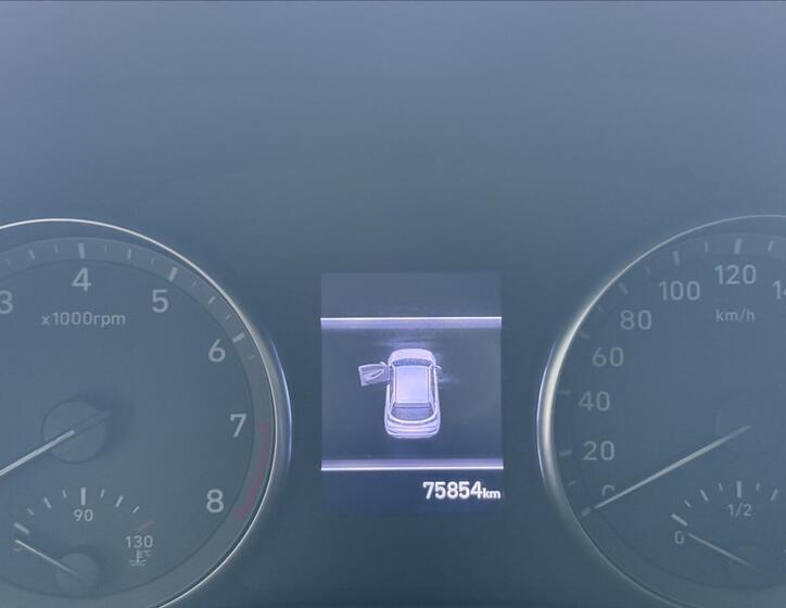 Hyundai i30 12
