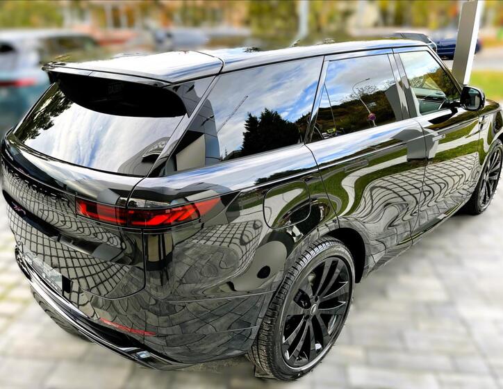 Land Rover Range Rover Sport 7