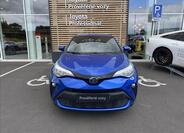 Toyota C-HR 4