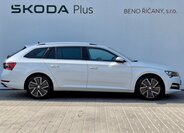 Škoda Superb 13