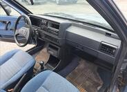 Volkswagen Golf 37
