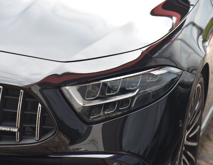 Mercedes-Benz CLS 4