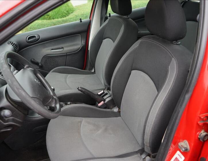 Peugeot 206 7