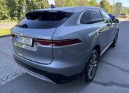 Jaguar F-Pace 7