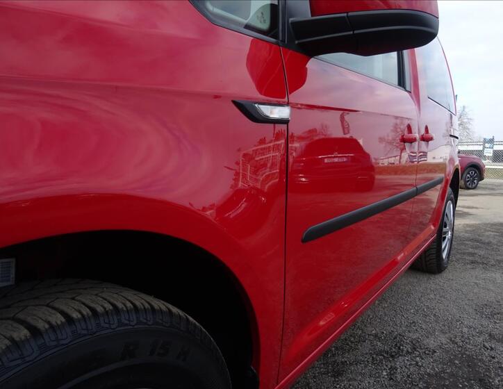 Volkswagen Caddy 13
