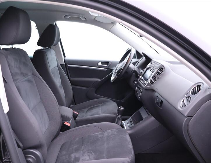 Volkswagen Tiguan 11