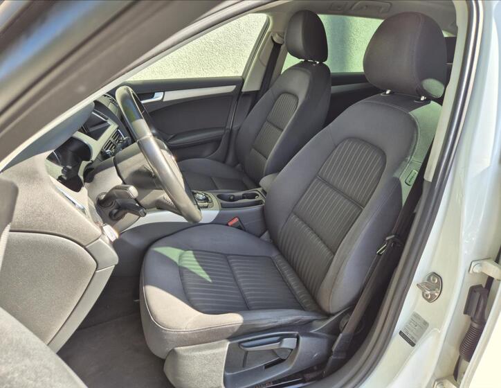 Audi A4 13