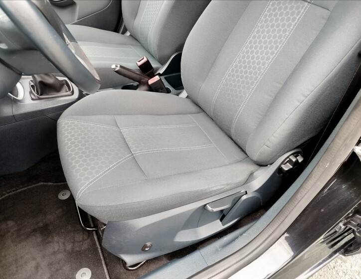 Ford Fiesta 9