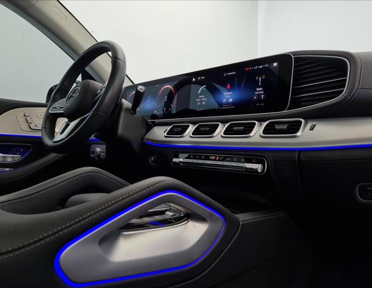 Mercedes-Benz GLE 16