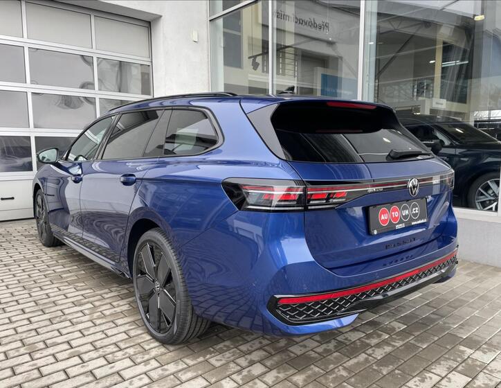 Volkswagen Passat 12