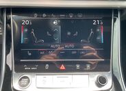 Audi Q8 28