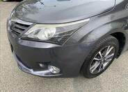 Toyota Avensis 5