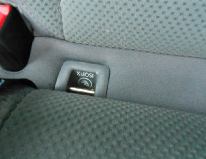Volkswagen Golf 16